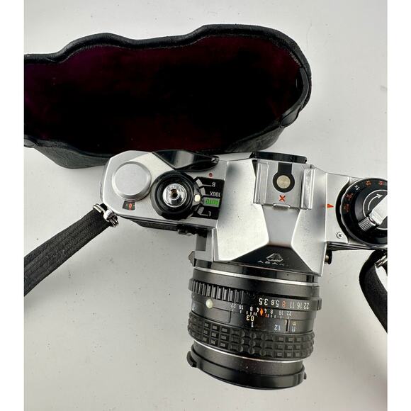 Vintage Asahi Pentax ME 35mm Film Camera Kit w/ SMC Lenses, Flash, Manuals &Case - Picture 14 of 16